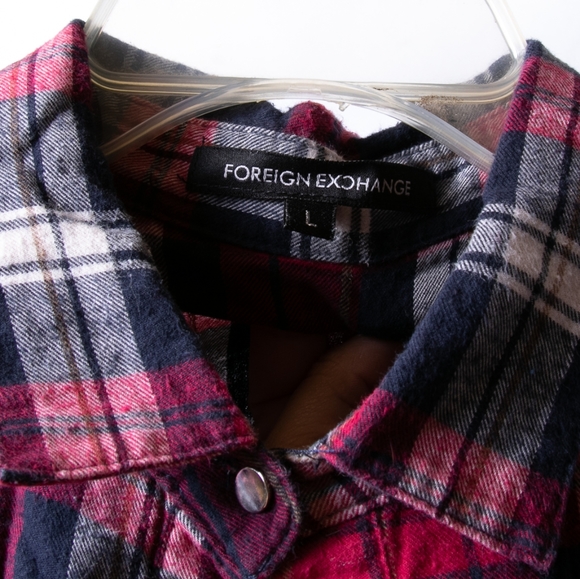 Women's large plaid button up w/ studded pockets - Picture 4 of 4